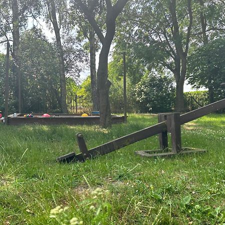 Ferienwohnungen Poppelvitz Altefähr Esterno foto